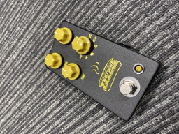 【新品同様】JHS Pedals MUFFULETTA 楽天市場】JHS Pedals ディストーション/ファズ Muffuletta